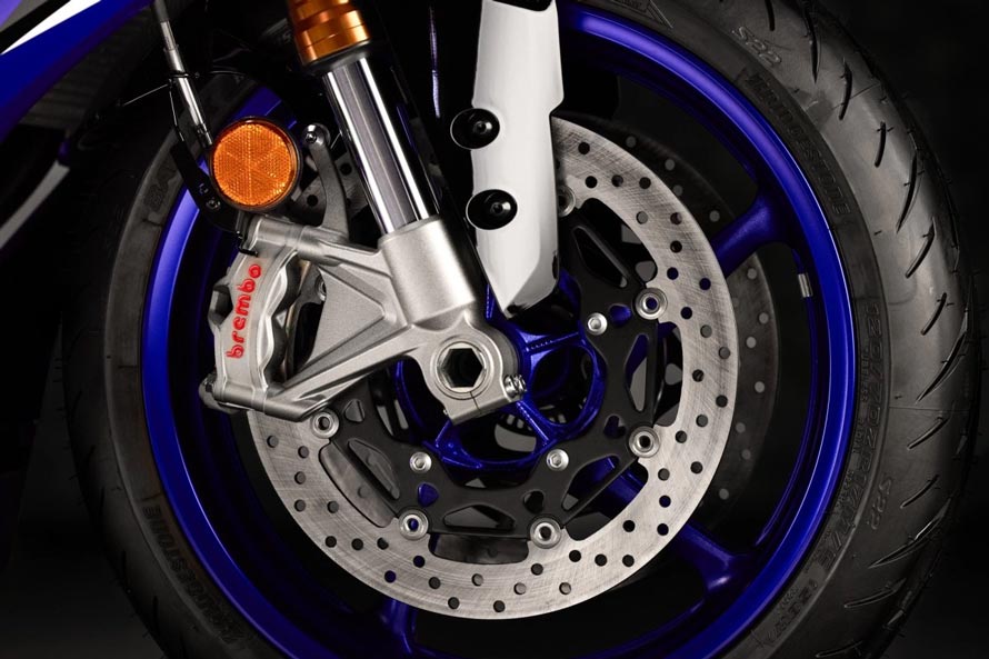 سیستم تعلیق YZF-R9